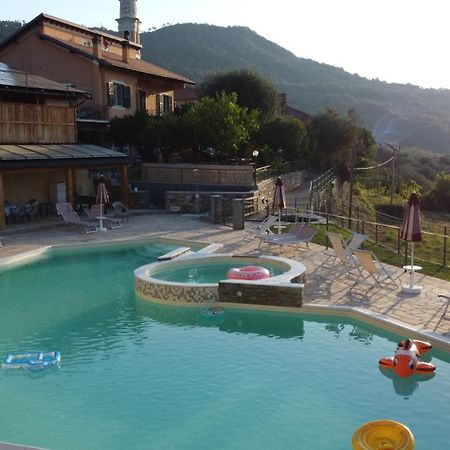 Agriturismo Gli Ulivi Garlenda Exterior foto