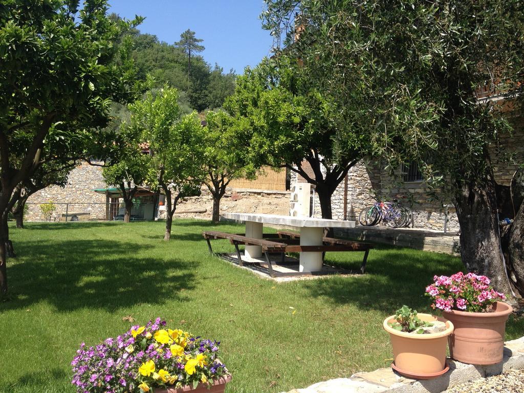 Agriturismo Gli Ulivi Garlenda Quarto foto